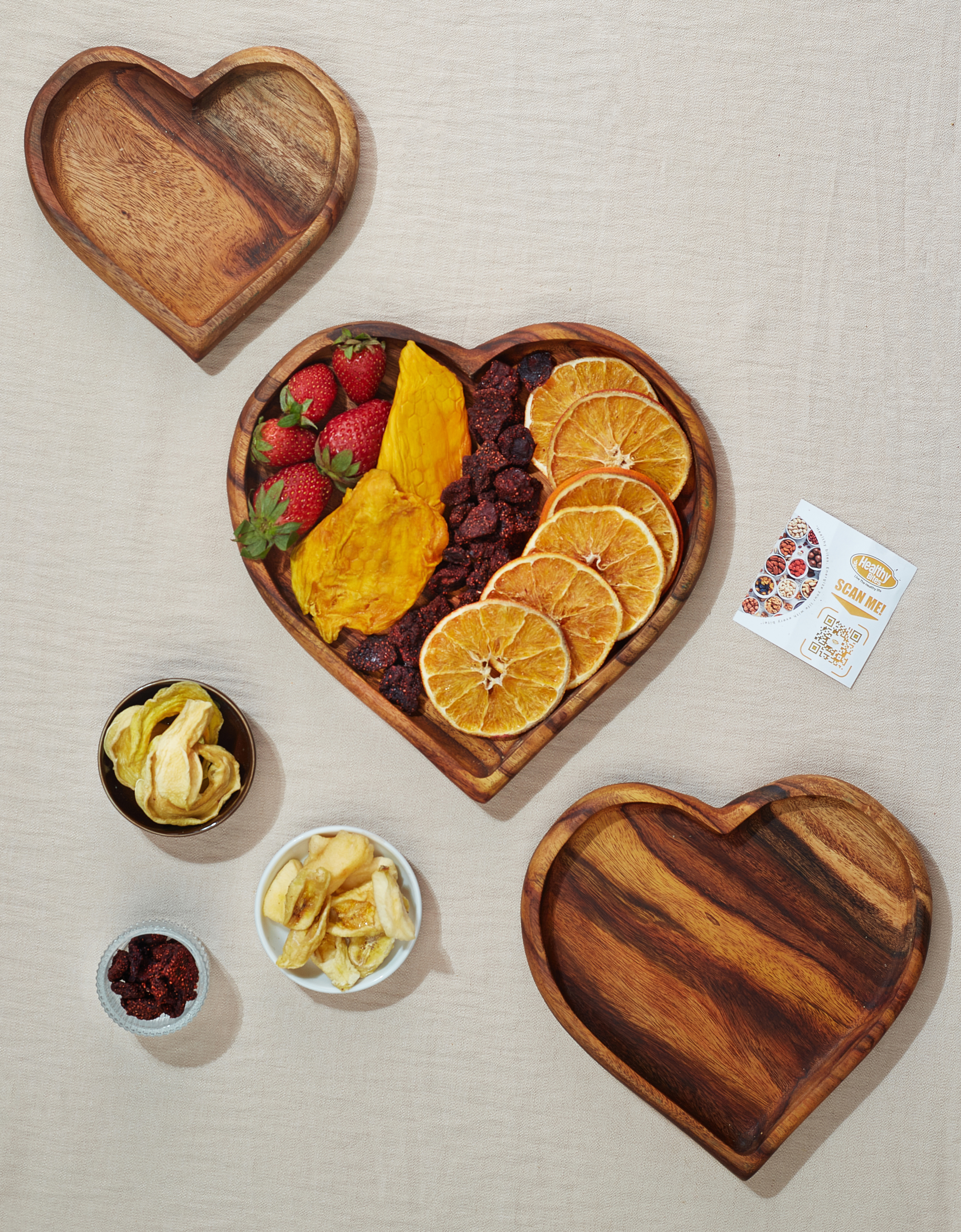 Natural Wood Hearts Set