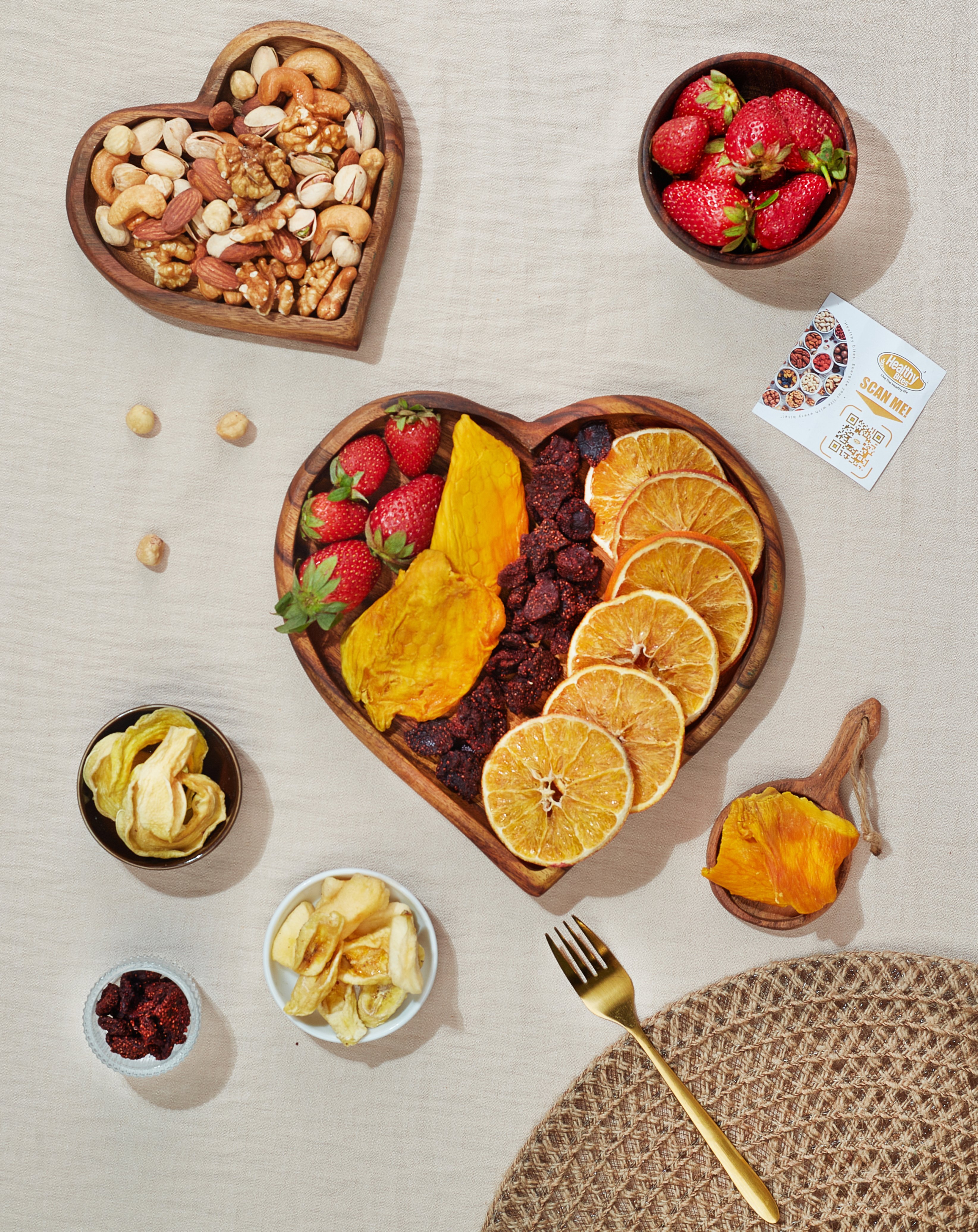 Natural Wood Hearts Set